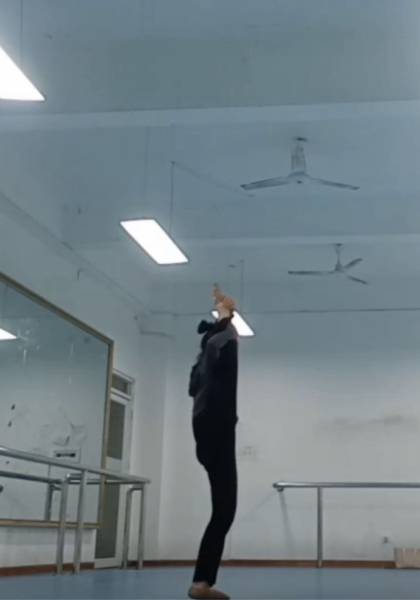 推荐艺人