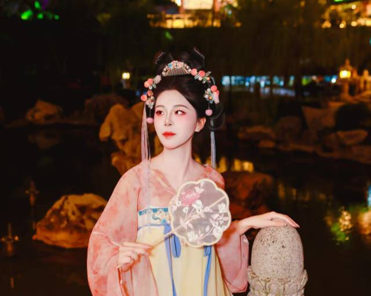 艺人背景图