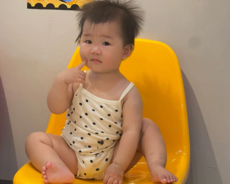 艺人背景图