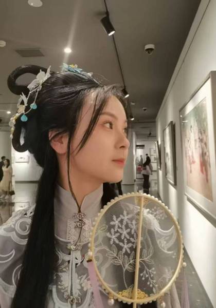 推荐艺人