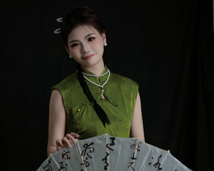 艺人背景图