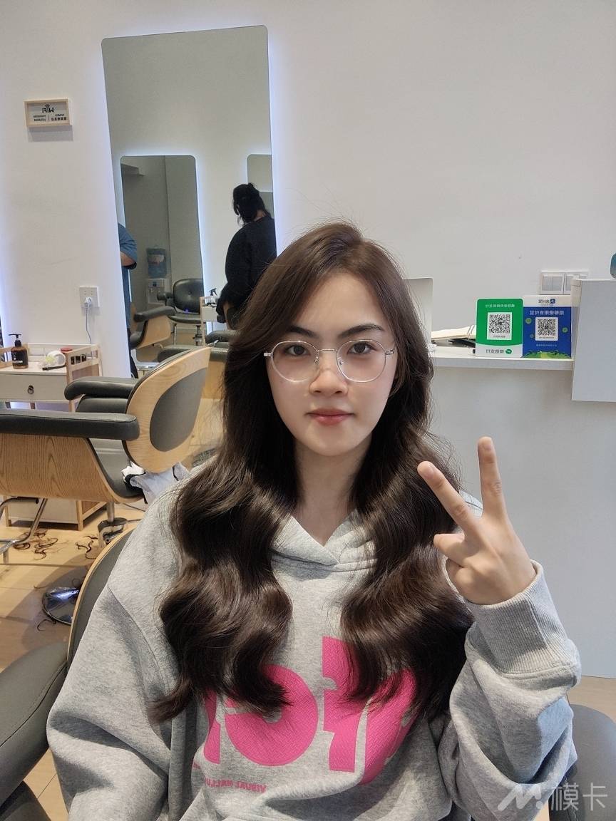 通告图片