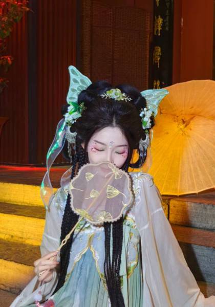 推荐艺人