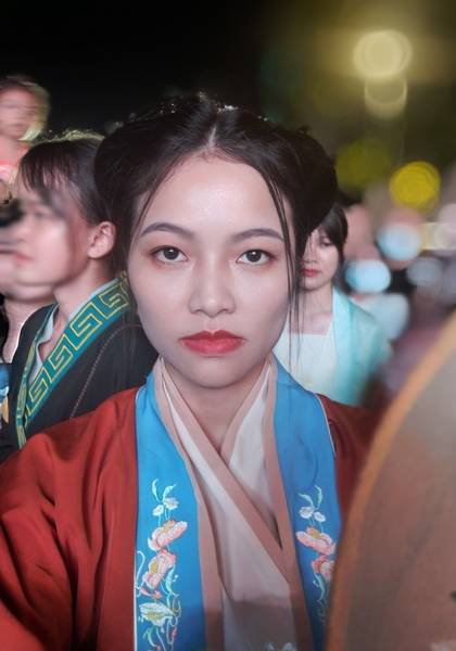 推荐艺人