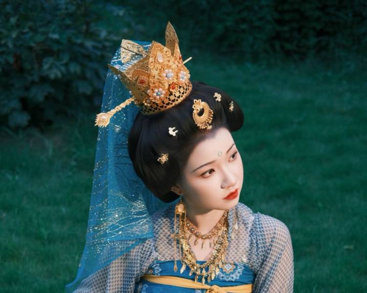 艺人背景图