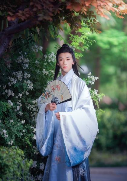 推荐艺人
