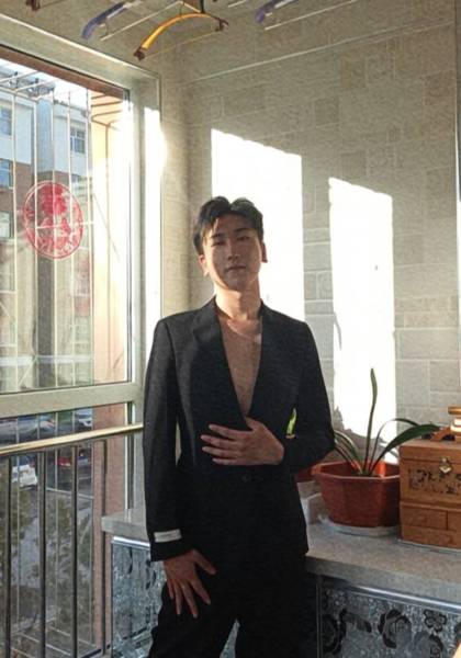 推荐艺人