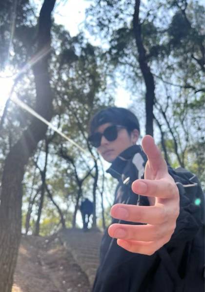 推荐艺人