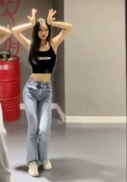 推荐艺人