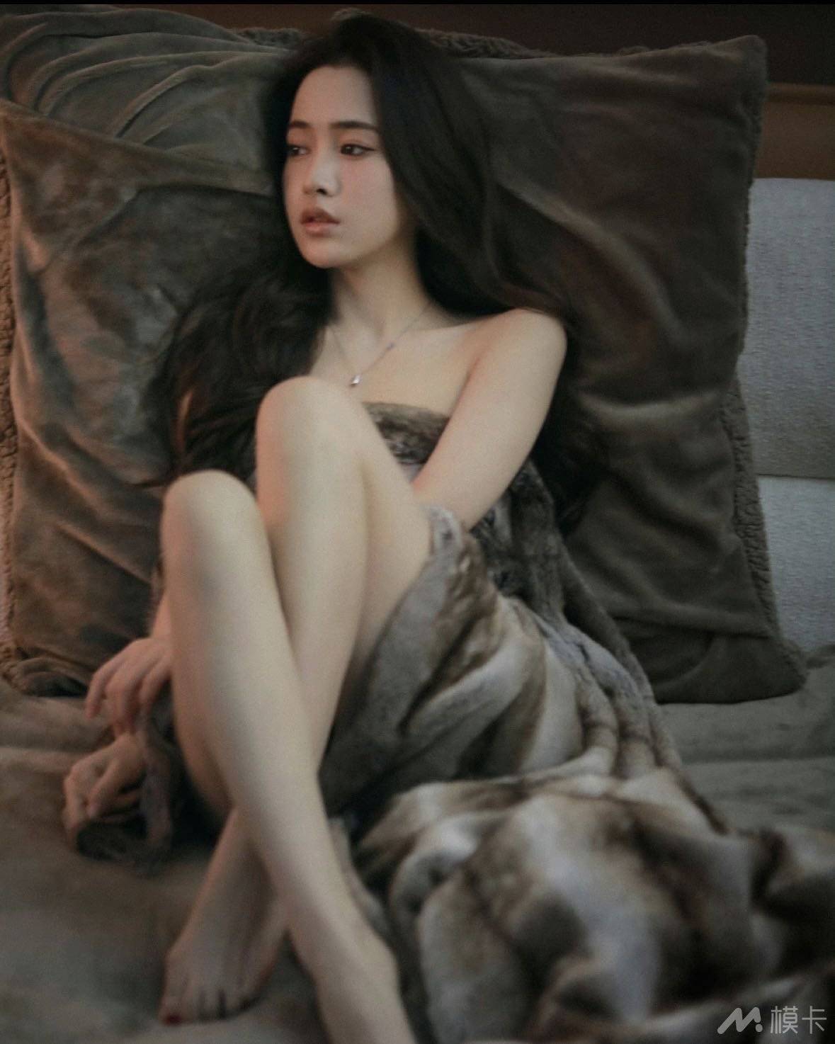 通告图片