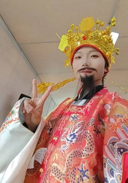 推荐艺人