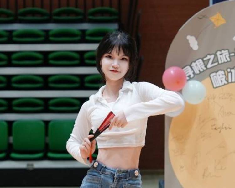 艺人背景图