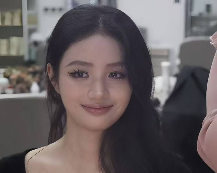 艺人背景图