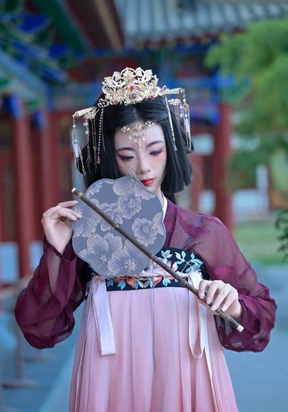 推荐艺人