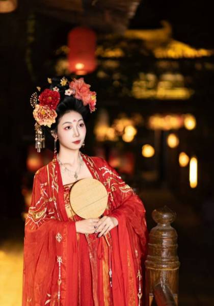 推荐艺人
