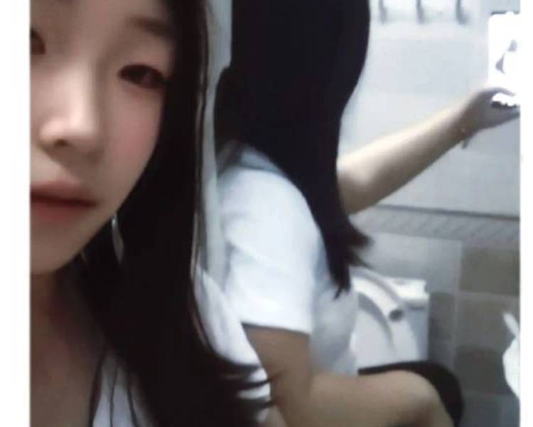艺人背景图
