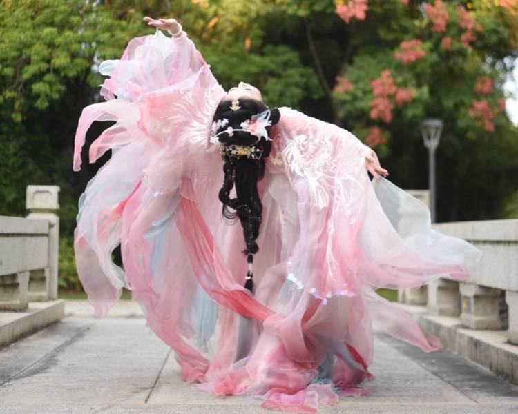 艺人背景图