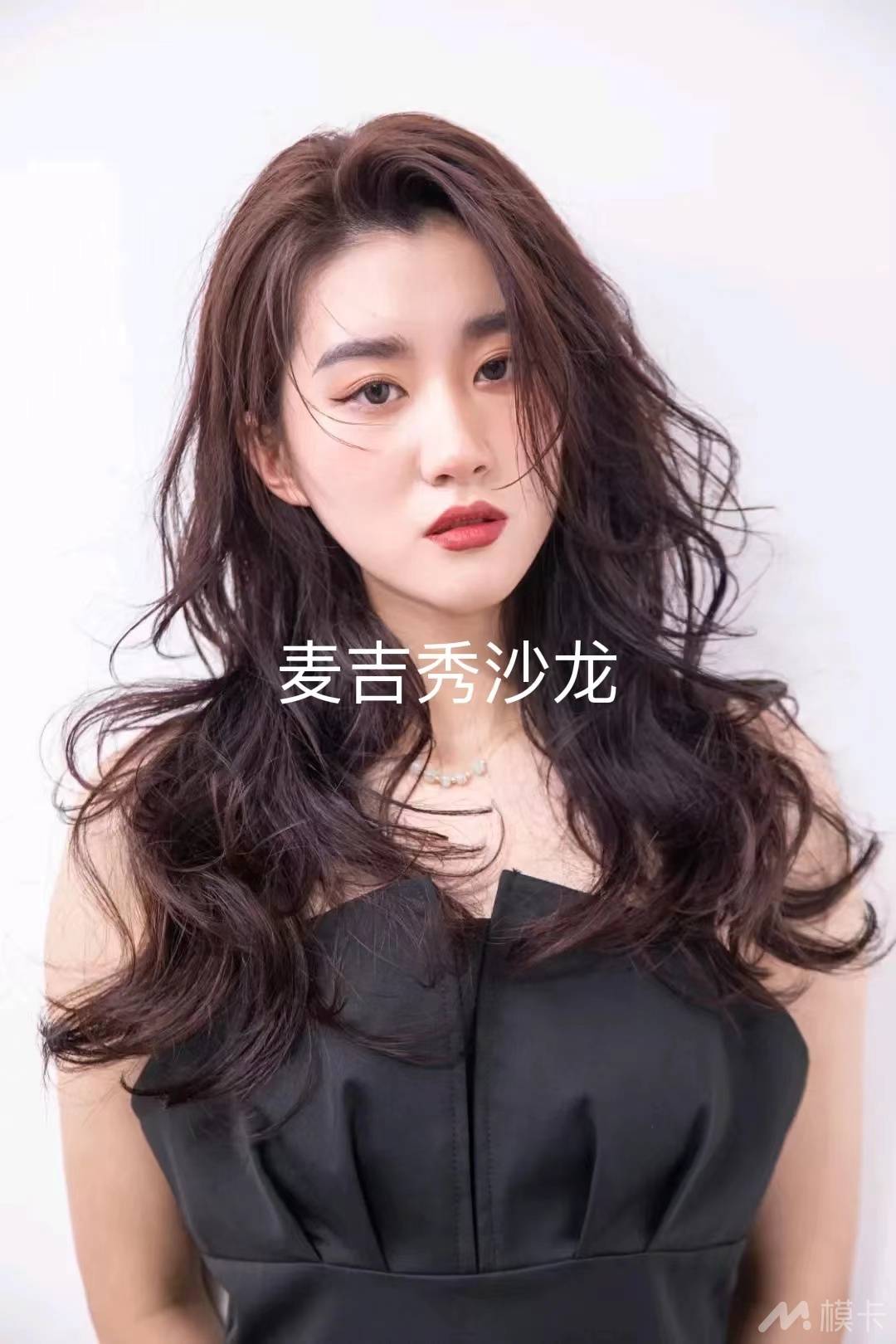 通告图片