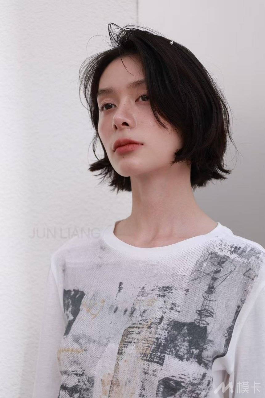 通告图片