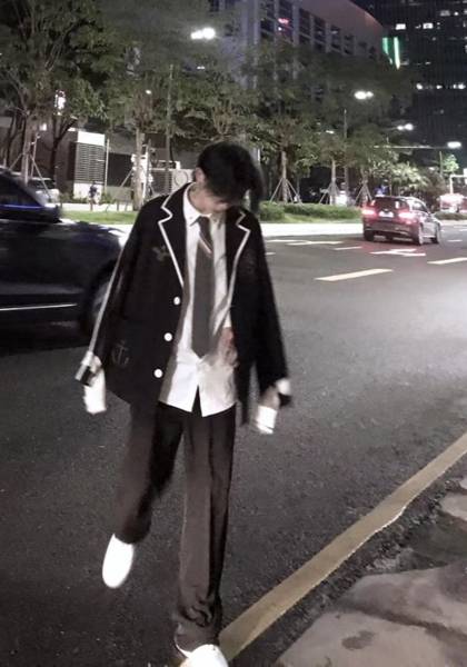 推荐艺人
