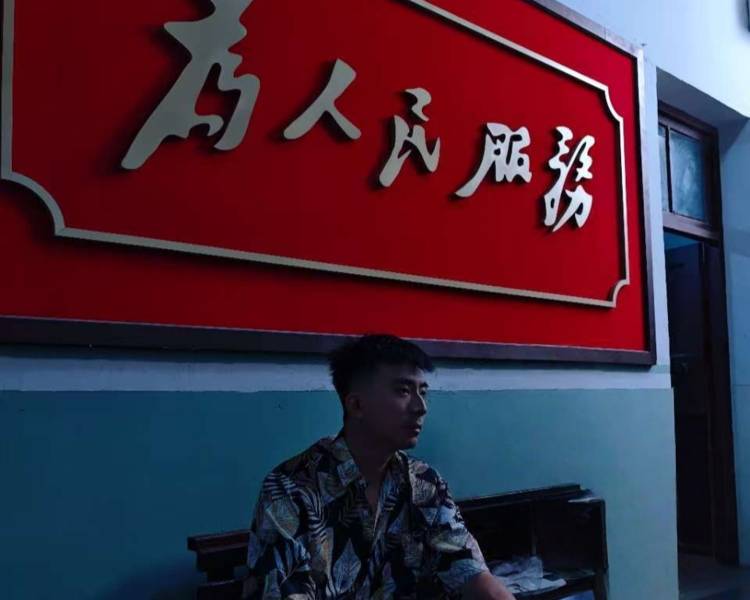 艺人背景图