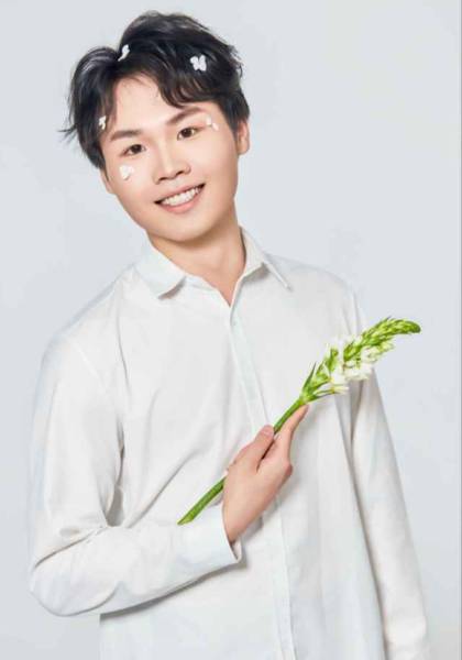 推荐艺人