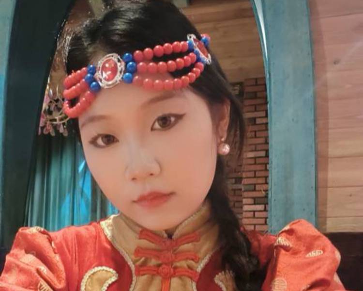 艺人背景图