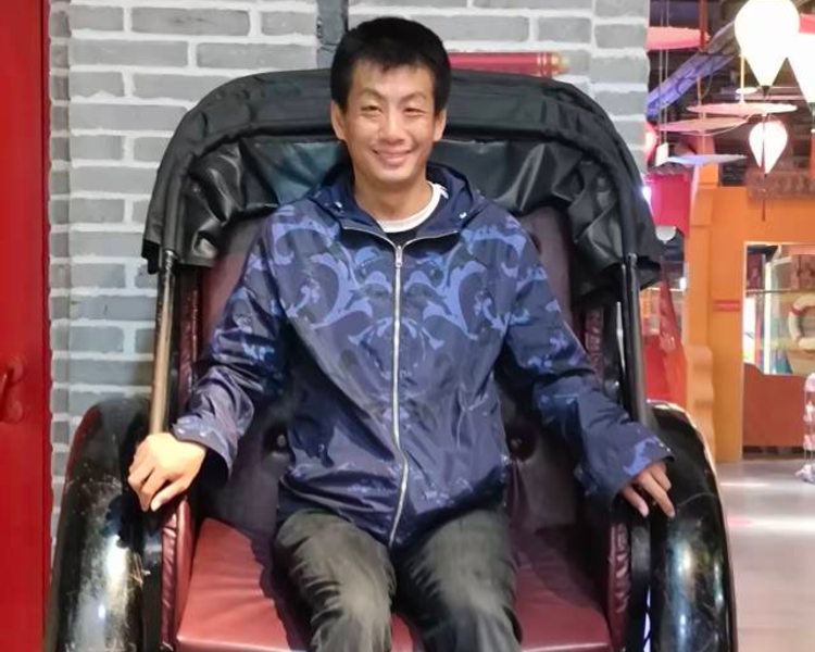 艺人背景图