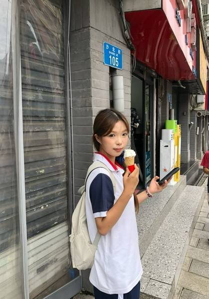 推荐艺人