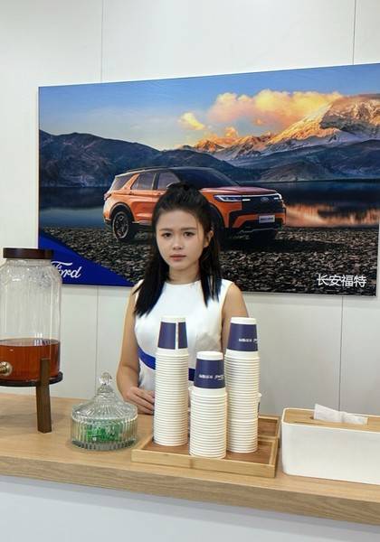 推荐艺人