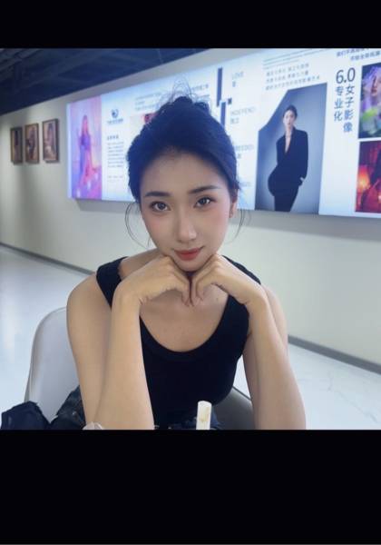 推荐艺人