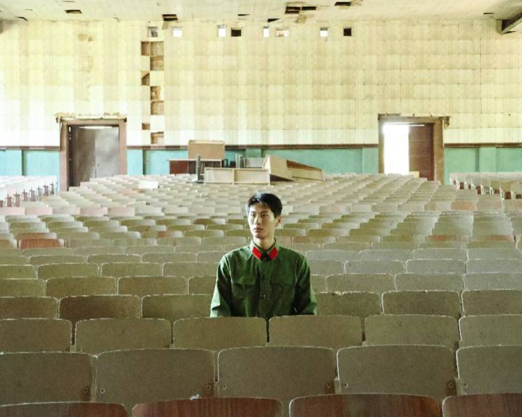 艺人背景图