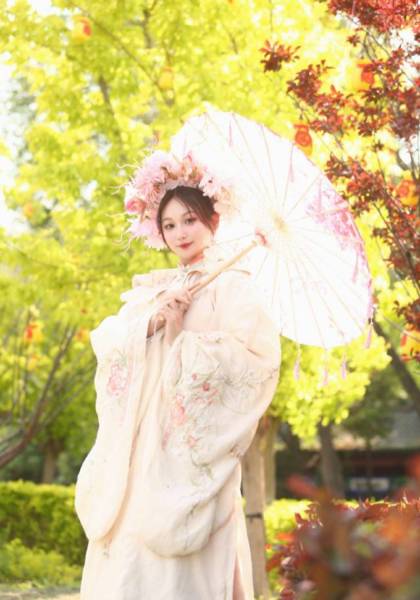推荐艺人