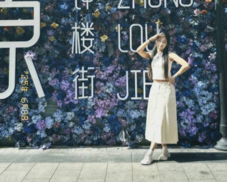艺人背景图