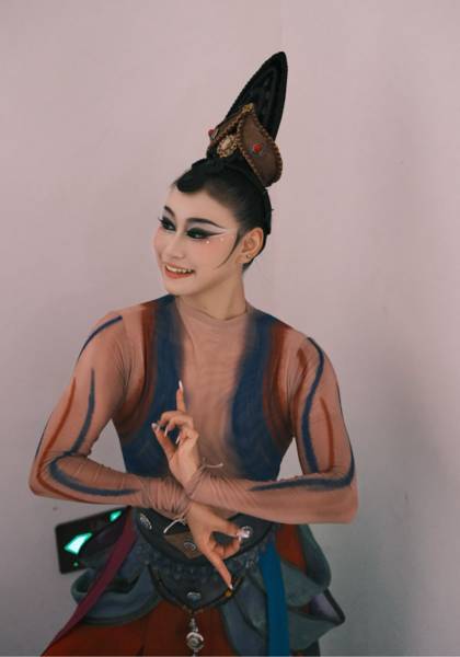 推荐艺人
