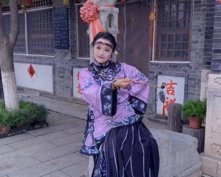 艺人背景图