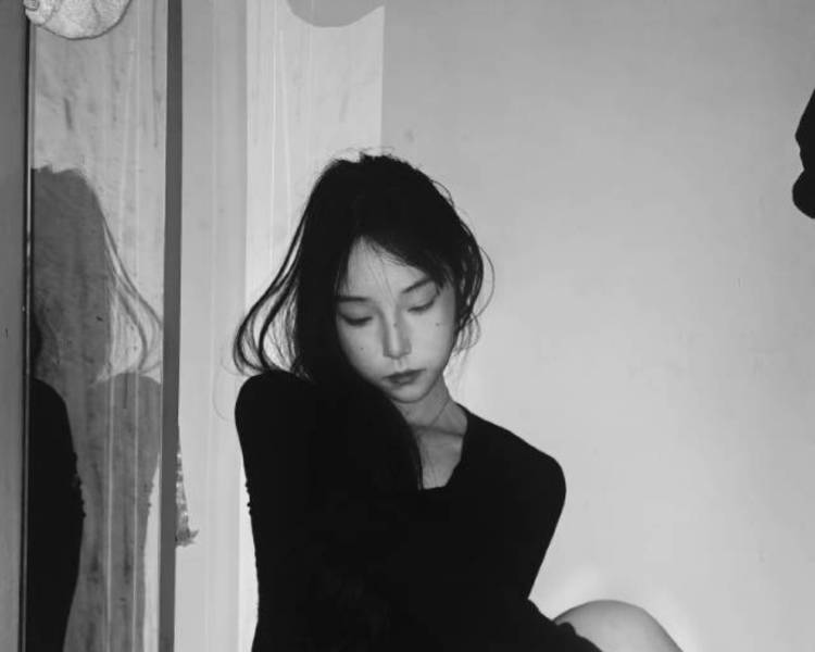 艺人背景图