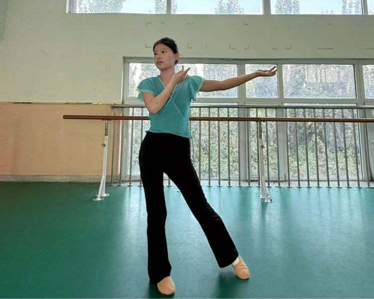 艺人背景图