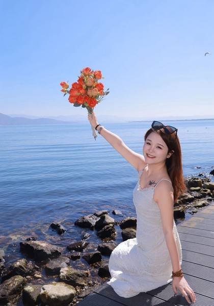 推荐艺人