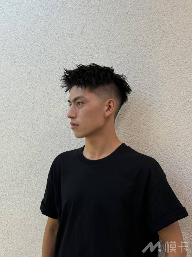 通告图片