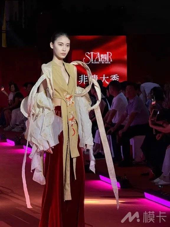 作品图片