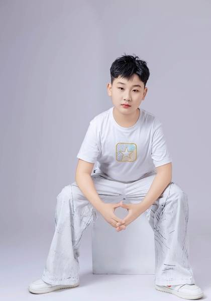 推荐艺人