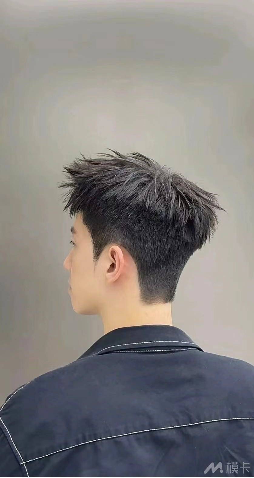 通告图片