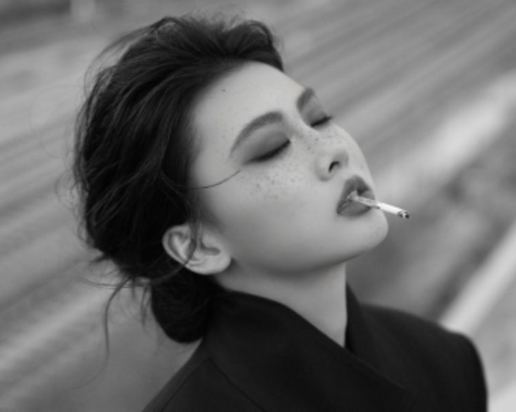 艺人背景图