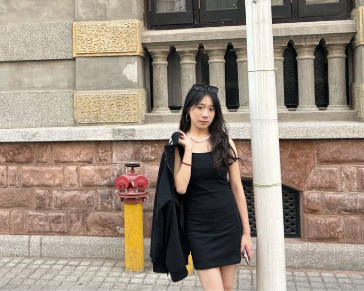 艺人背景图