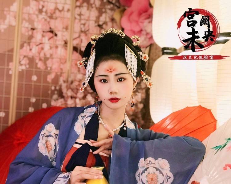 艺人背景图