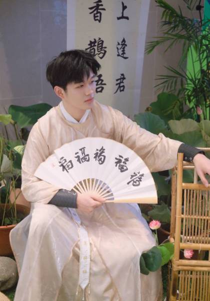 推荐艺人