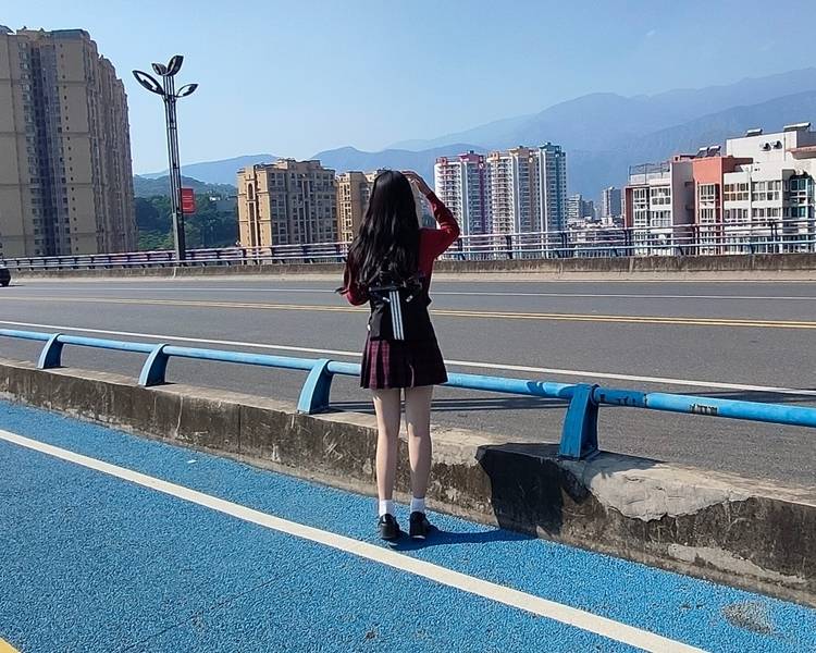 艺人背景图