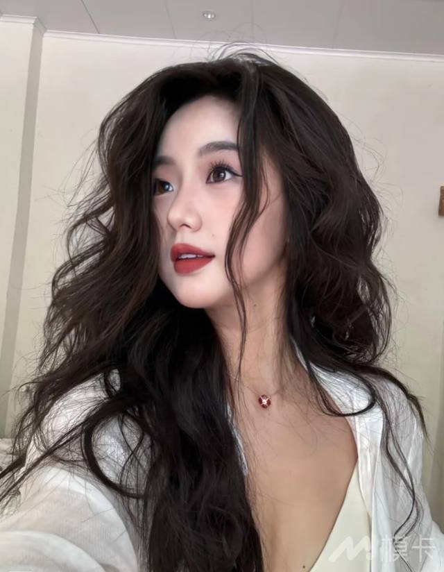 通告图片