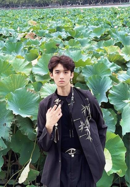 推荐艺人
